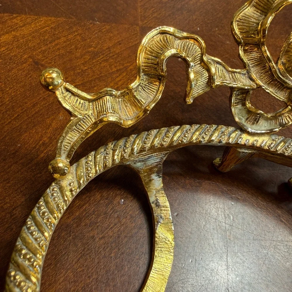 Stylebuilt Vintage‎ Gold Metal Ribbon Bow Vanity Holder Hollywood Regency USA